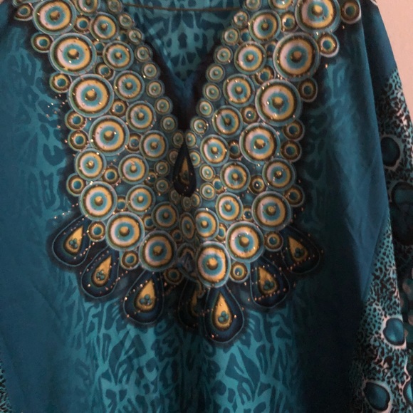 Women Sleepwear - Picture 3 of 4